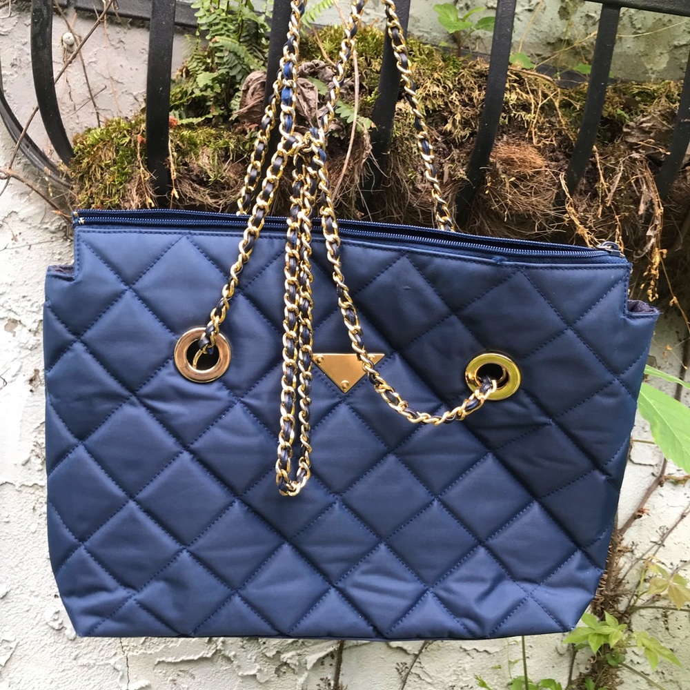 Panteras quilted purse
